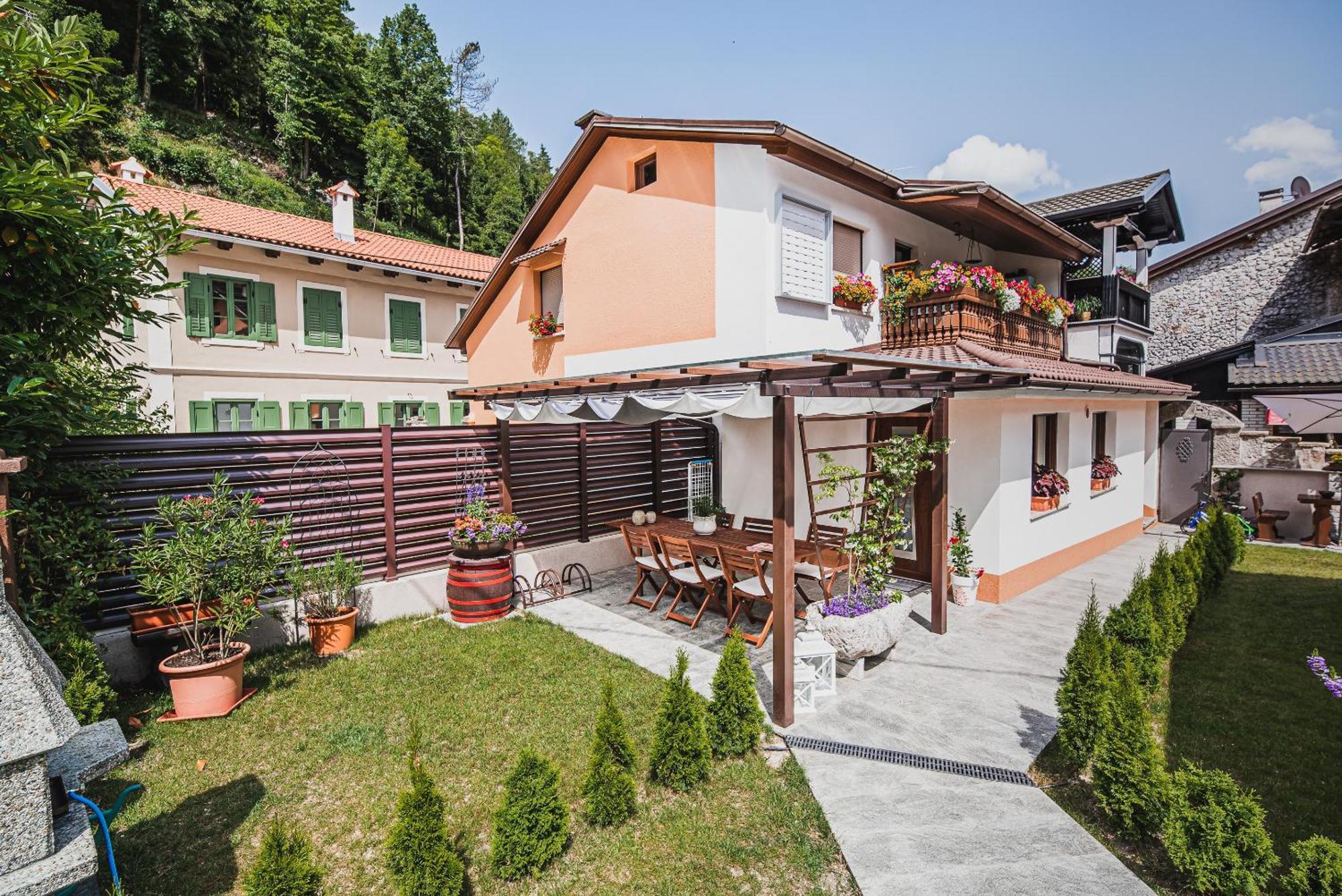 Gotar Apartment With Garden Kobarid Chambre photo